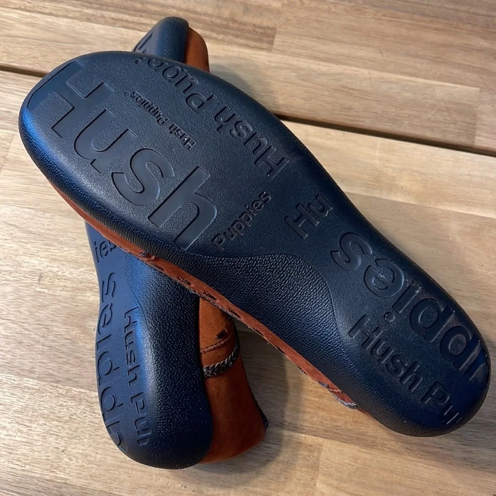 HUSH PUPPIES leather shoes NWOT